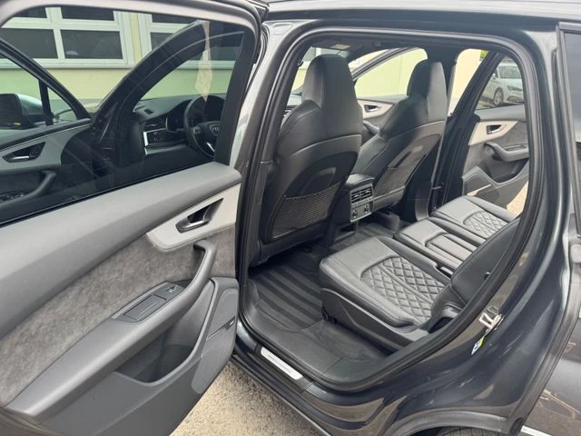 Audi SQ7 4.0* TDI* LASER* PANO* CAM* BOSE* MEMORY* , снимка 17 - Автомобили и джипове - 51115072