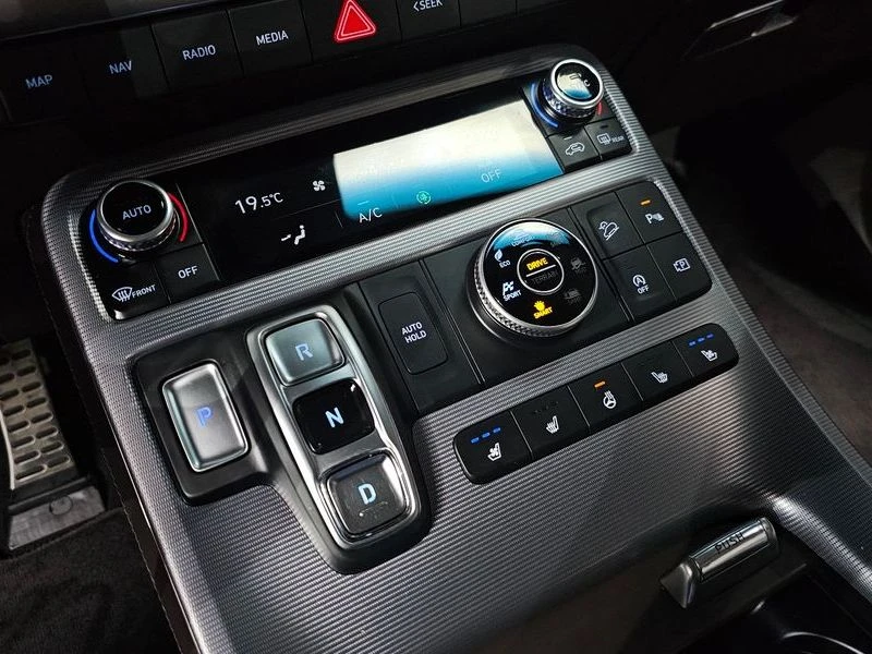 Hyundai Palisade 3.8 Automatic, снимка 11 - Автомобили и джипове - 55661760