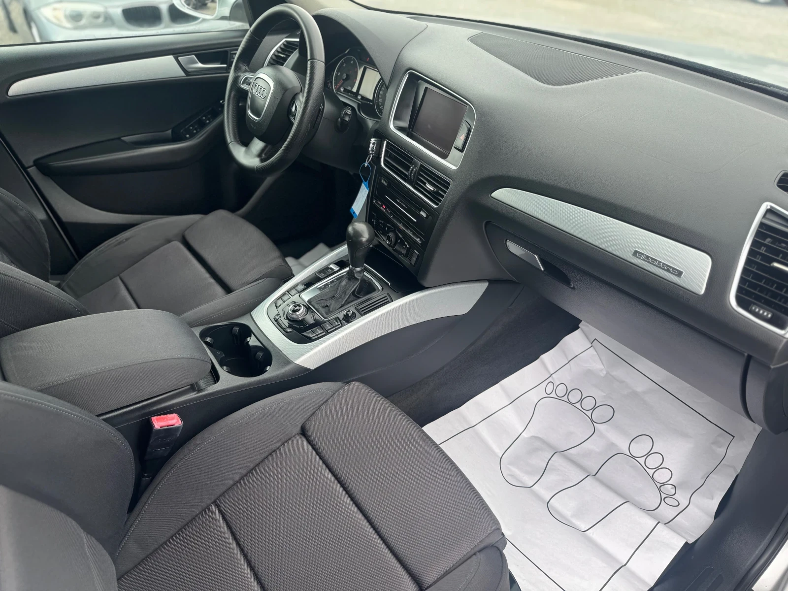 Audi Q5 3.0TDI* QUATTRO* AUTOMAT*  - изображение 5