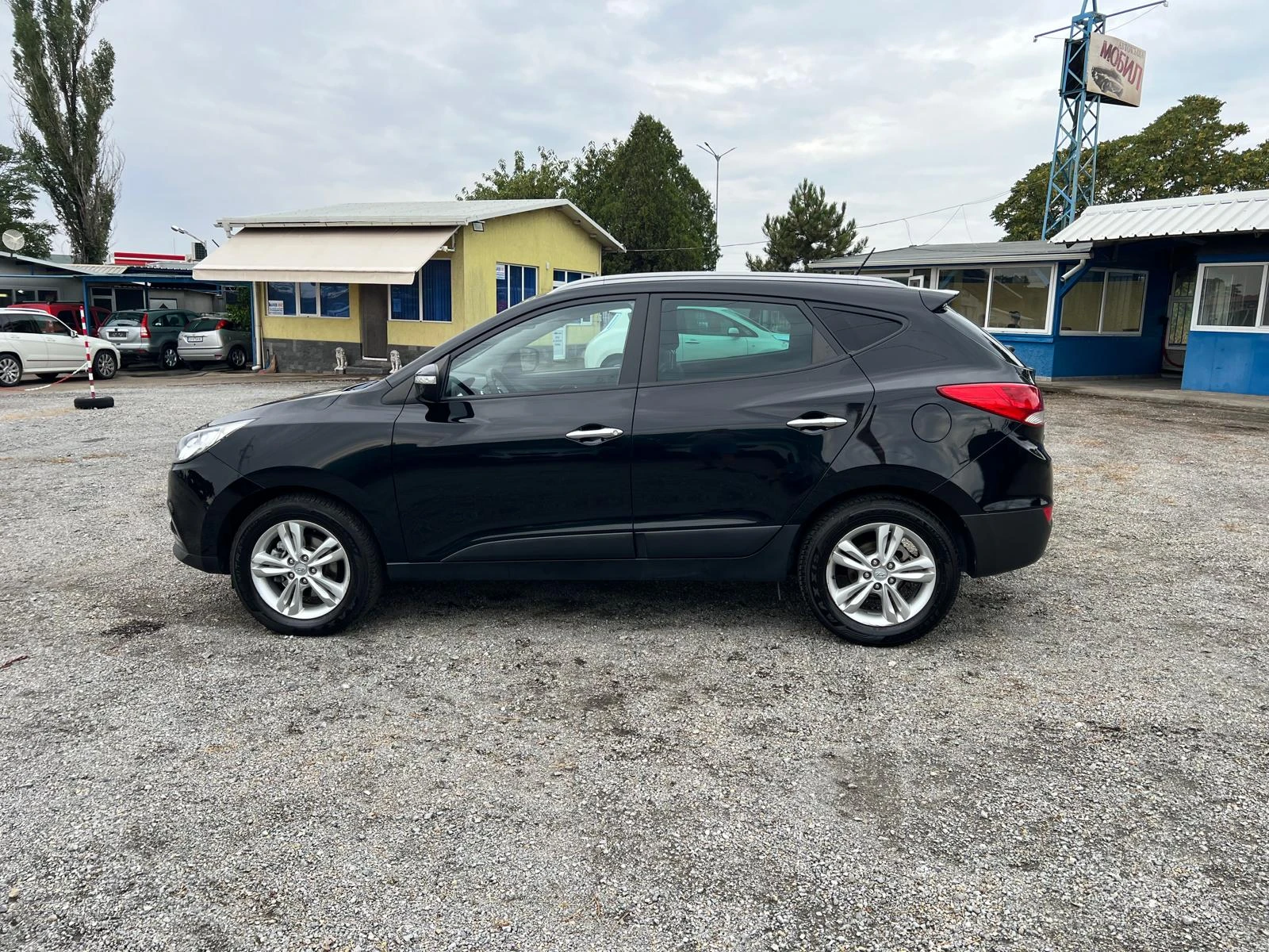 Hyundai IX35 1, 7CRDi ПОДГРЕВ НА СЕДАЛКИ КОЖА АВТОПИЛОТ EURO 5A - изображение 8