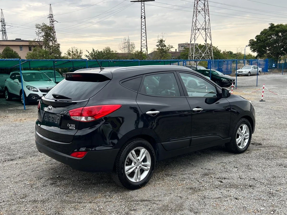 Hyundai IX35 1, 7CRDi ПОДГРЕВ НА СЕДАЛКИ КОЖА АВТОПИЛОТ EURO 5A - изображение 5