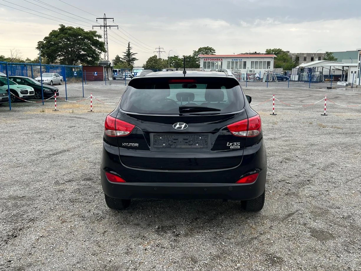 Hyundai IX35 1, 7CRDi ПОДГРЕВ НА СЕДАЛКИ КОЖА АВТОПИЛОТ EURO 5A - изображение 6