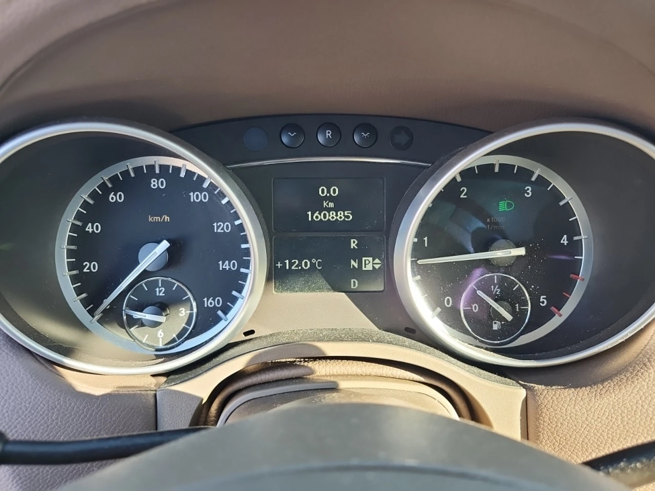 Mercedes-Benz GL 350 * CARFAX * АВТО КРЕДИТ * ЦЕНА ДО БГ! - изображение 8