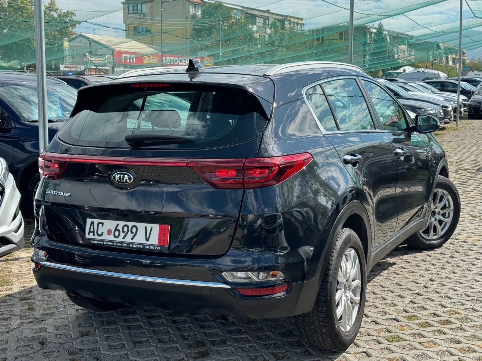 Kia Sportage 1.6 177k.c. AWD 4Х4 FACELIFT  - изображение 5