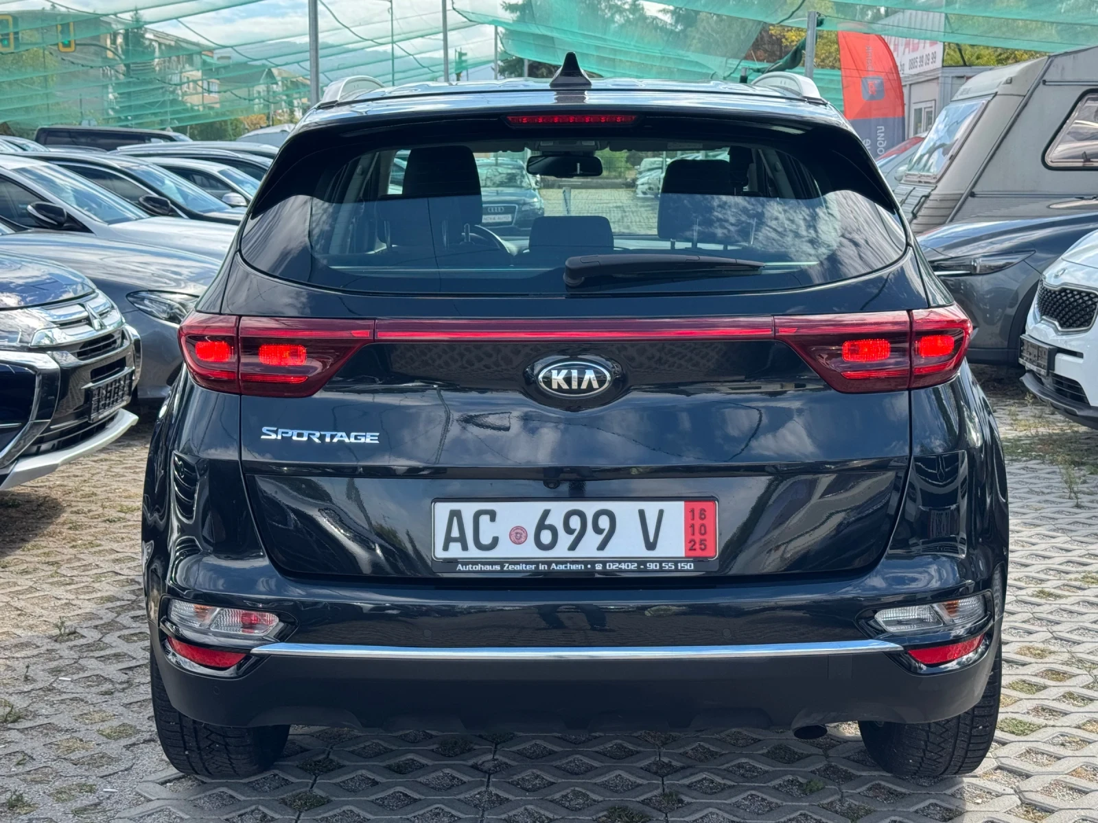 Kia Sportage 1.6 177k.c. AWD 4Х4 FACELIFT  - изображение 9