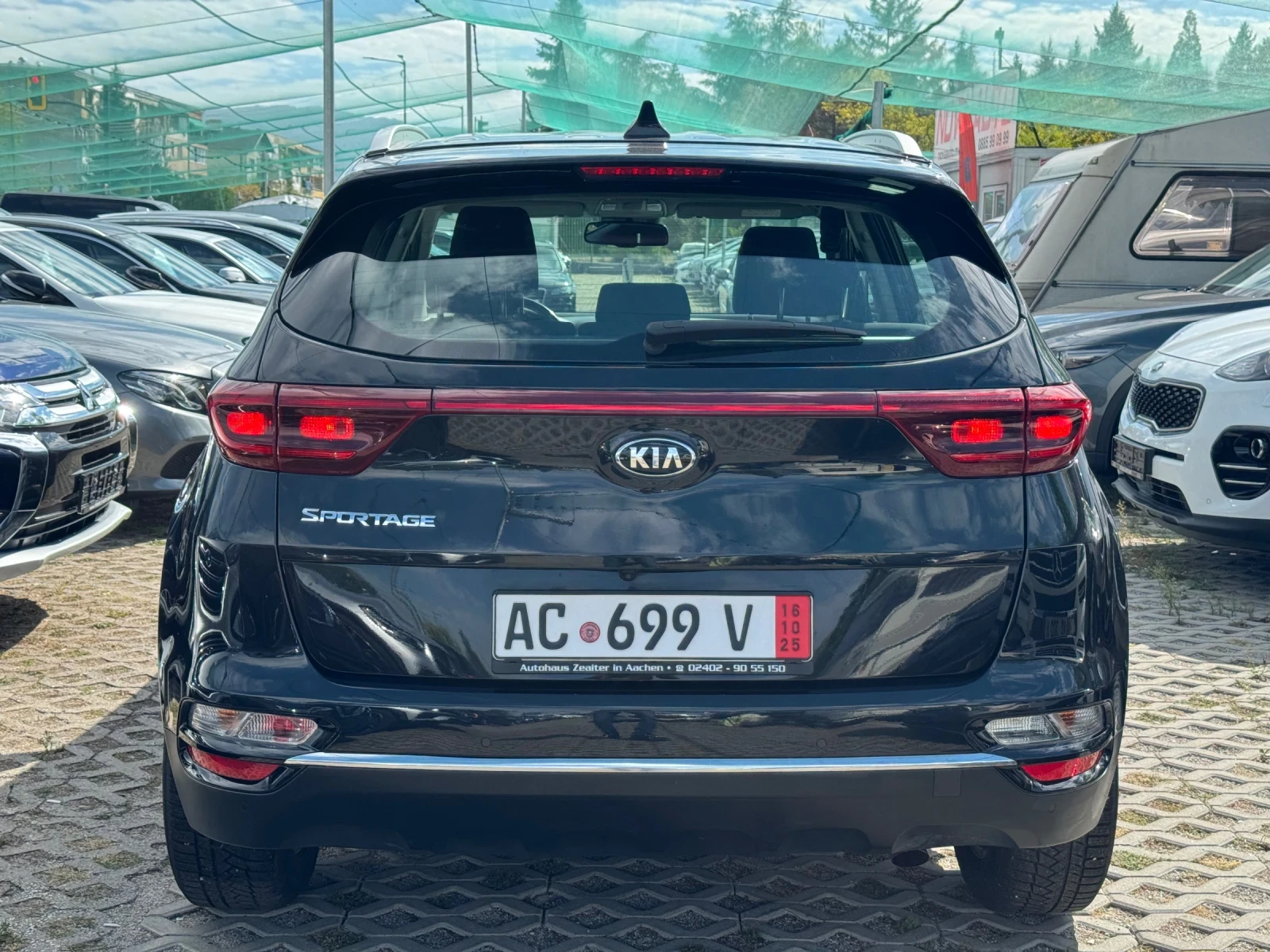 Kia Sportage 1.6 177k.c. AWD 4Х4 FACELIFT  - изображение 4