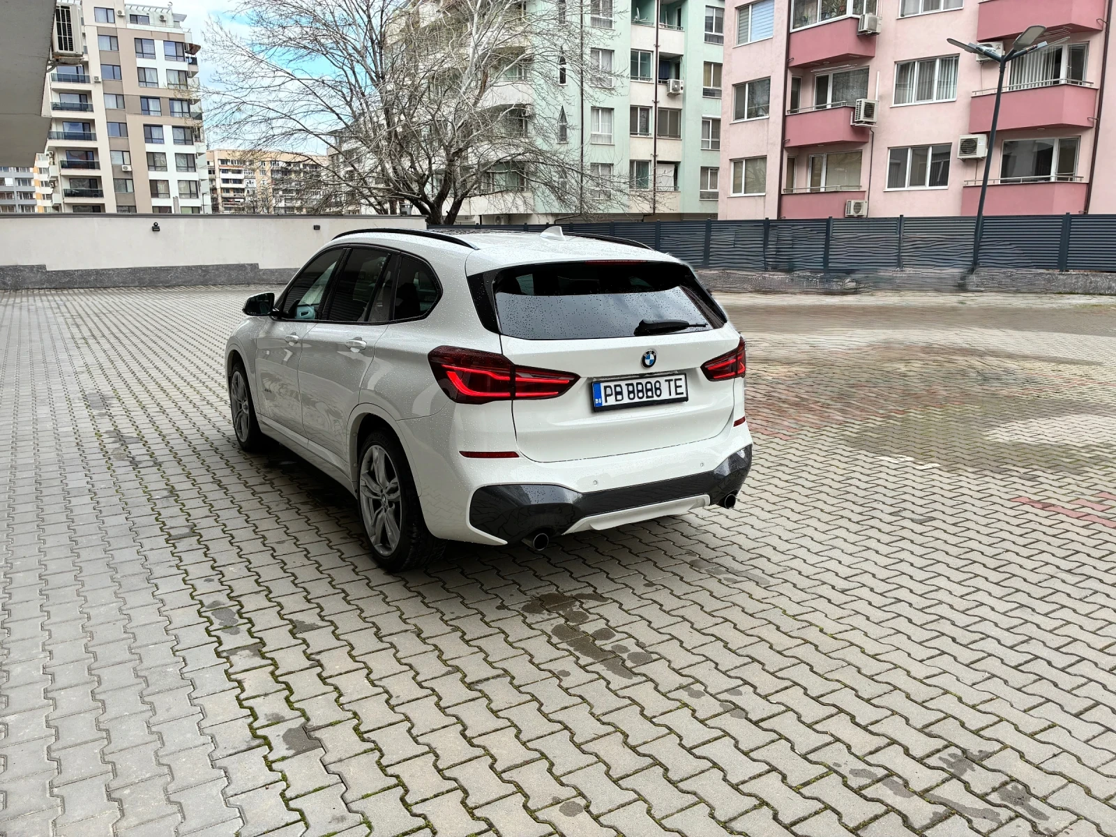 BMW X1 XDrive28i, снимка 3 - Автомобили и джипове - 54091101