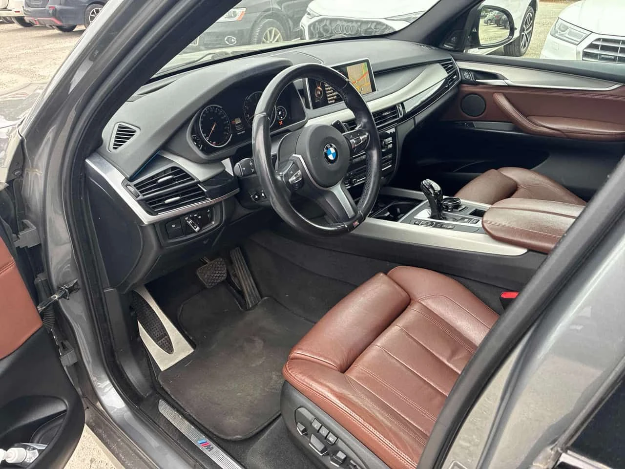 BMW X5 XDRIVE35I * М PACK * 360 КАМЕРА* HEAD UP* ПАНОРАМА, снимка 7 - Автомобили и джипове - 54336534