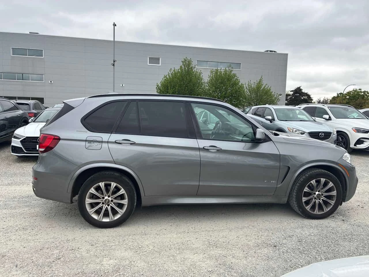 BMW X5 XDRIVE35I * М PACK * 360 КАМЕРА* HEAD UP* ПАНОРАМА, снимка 4 - Автомобили и джипове - 54336534