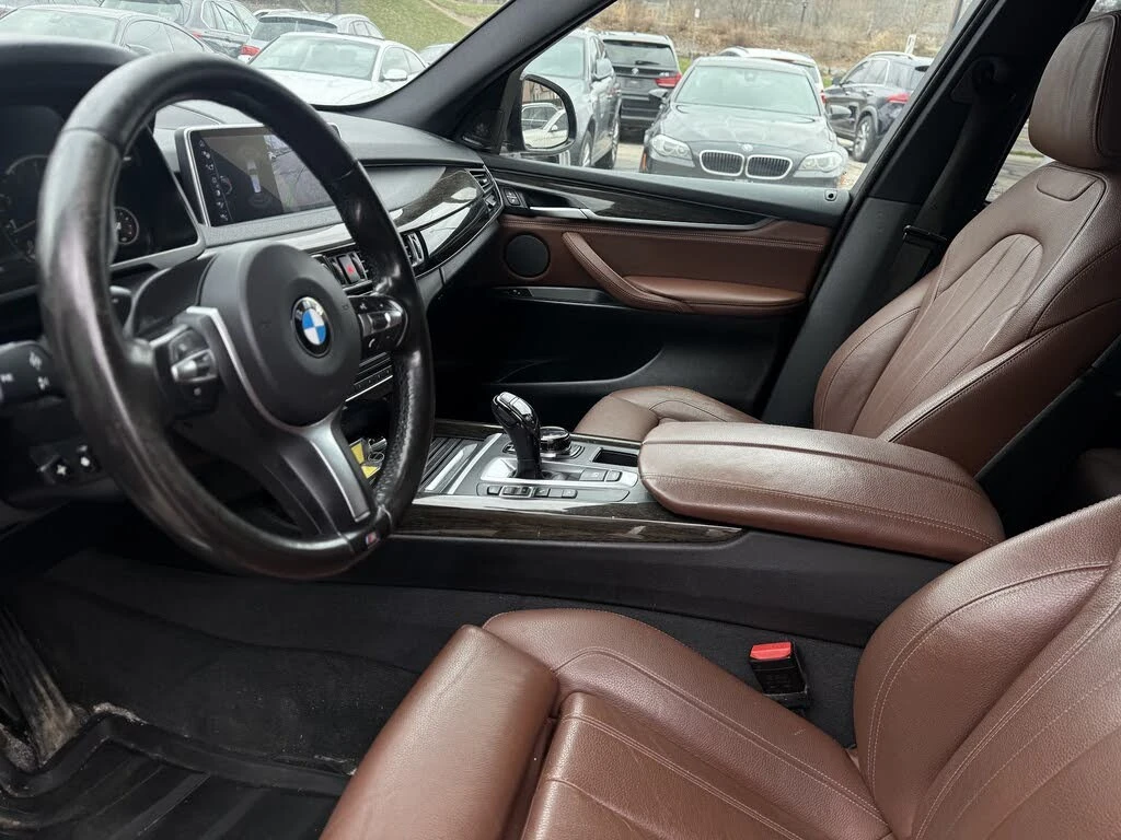 BMW X5 xDrive35i * AWD * АвтоКредит* (ЦЕНА ДО БГ), снимка 10 - Автомобили и джипове - 54556839