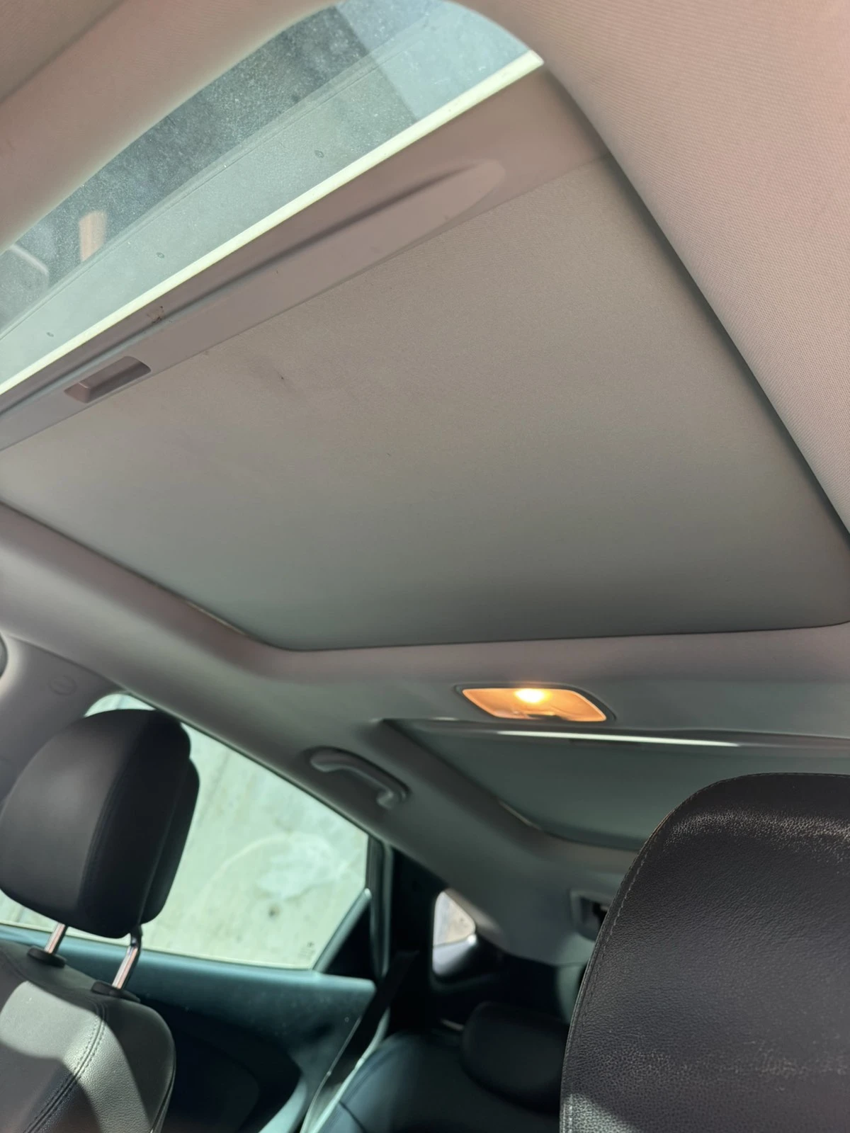 Hyundai IX35 2.0 CRDI AWD, снимка 15 - Автомобили и джипове - 55179897