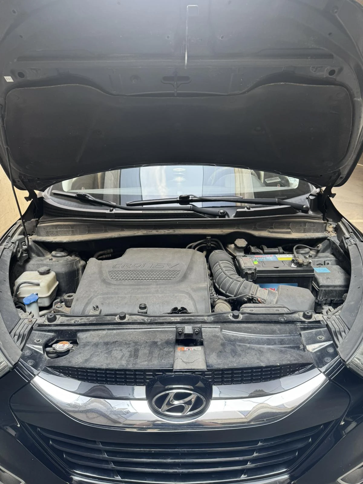 Hyundai IX35 2.0 CRDI AWD, снимка 16 - Автомобили и джипове - 55179897