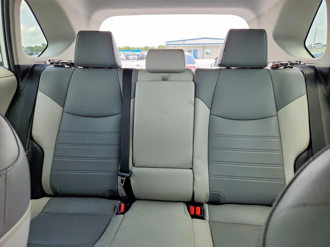 Toyota Rav4 2.5l Limited, снимка 10 - Автомобили и джипове - 55382685