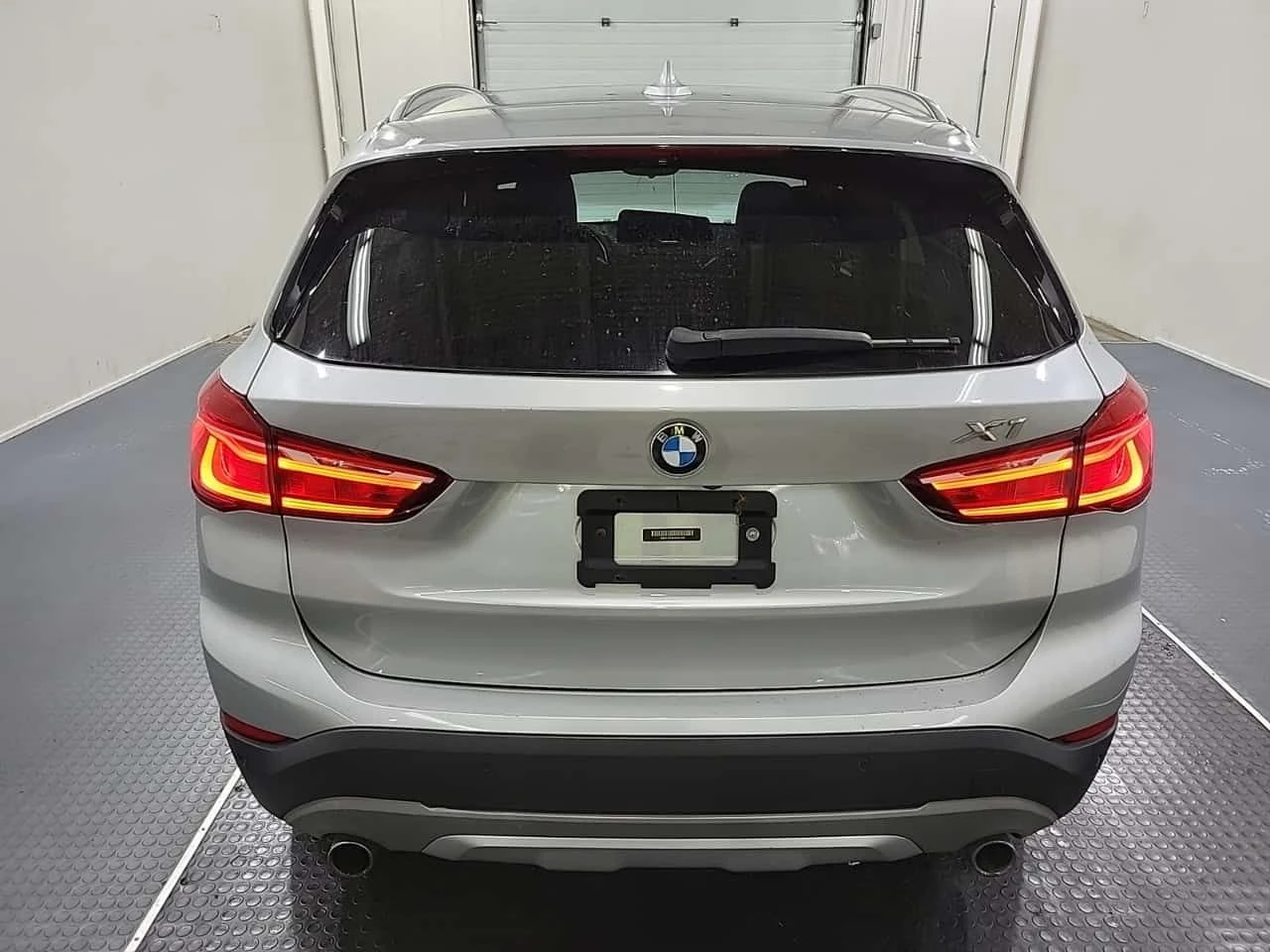 BMW X1 * XDRIVE28I * CARFAX * ОПЦИЯ ЗА АВТОКРЕДИТ * , снимка 16 - Автомобили и джипове - 55547800
