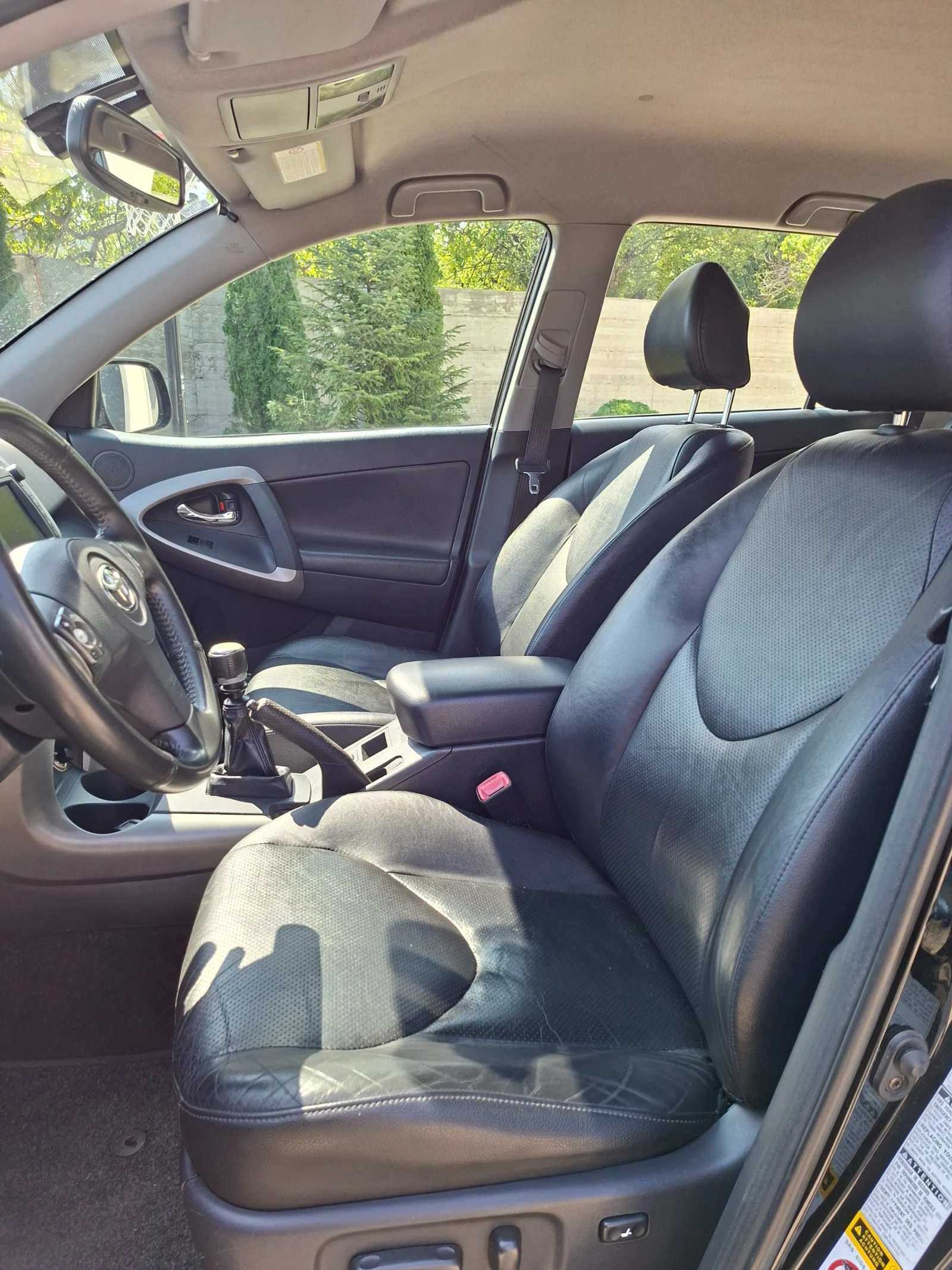 Toyota Rav4 D-4D 4x4 6ст. , снимка 10 - Автомобили и джипове - 55922323