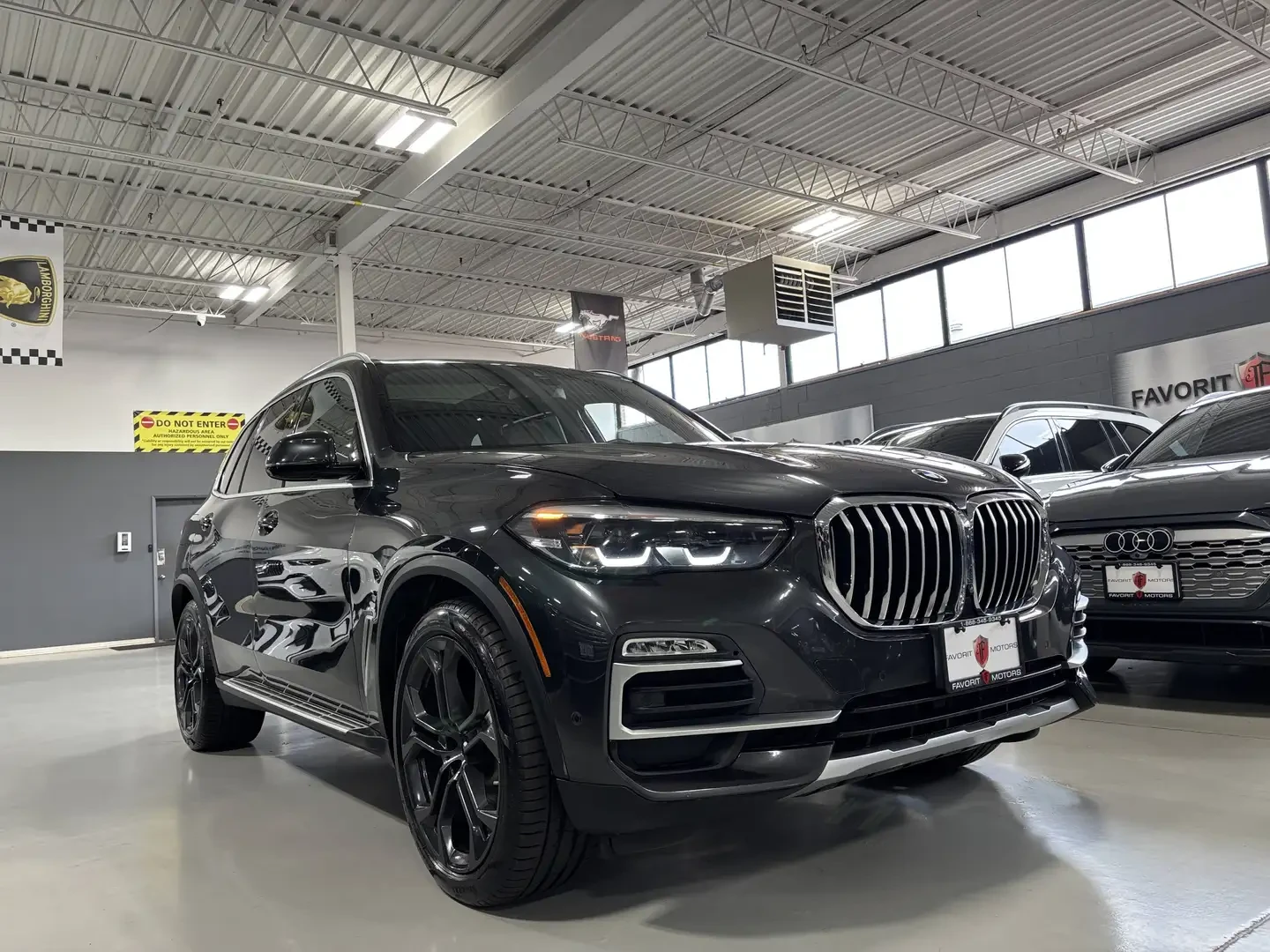 BMW X5 xDrive40i AWD NAV HUD 3DCAM BROWNLEATHER AMBIENT +, снимка 2 - Автомобили и джипове - 56220998