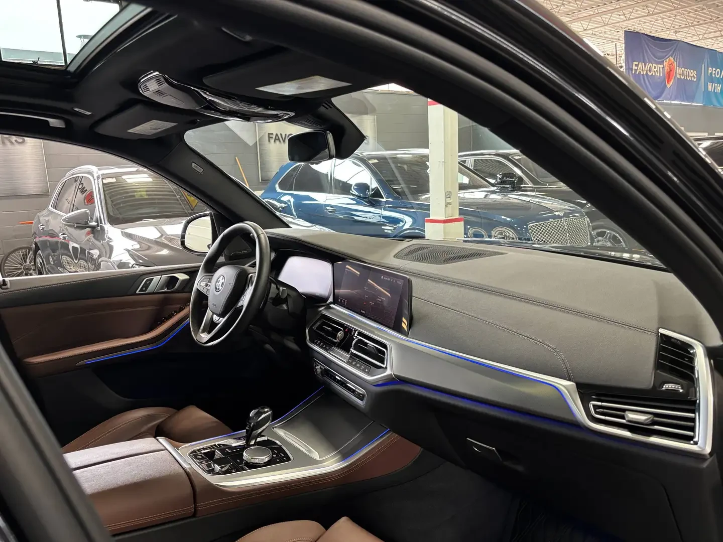 BMW X5 xDrive40i AWD NAV HUD 3DCAM BROWNLEATHER AMBIENT +, снимка 12 - Автомобили и джипове - 56220998
