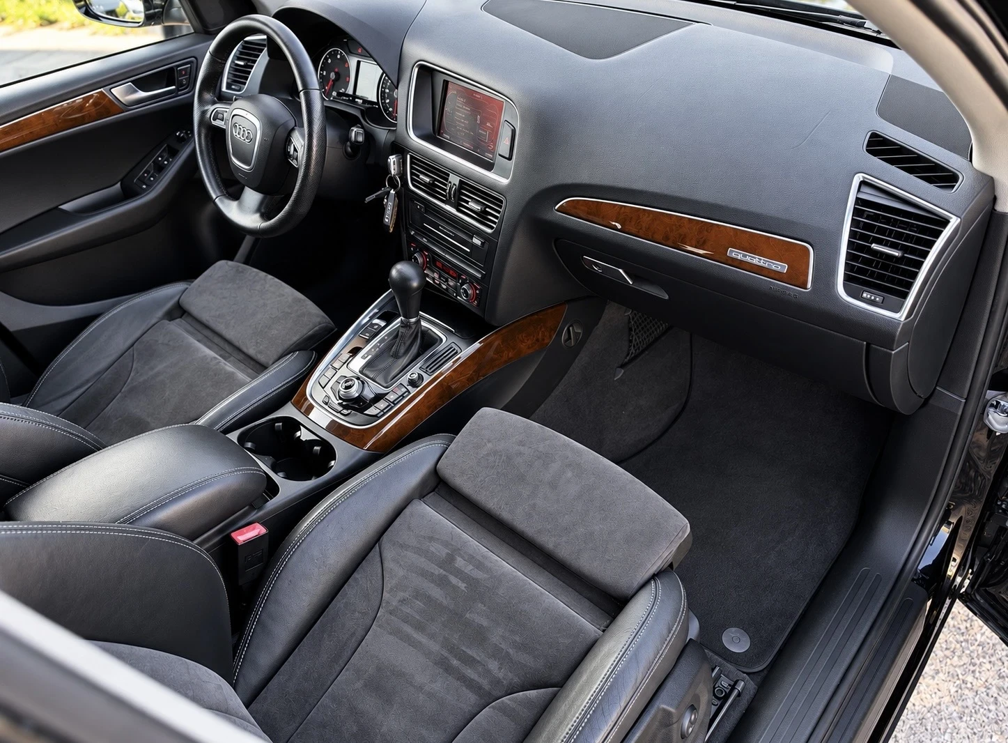 Audi Q5 3.0TDI S-Line| Quattro| ������| ������ | Mobile.bg � ����������� 10