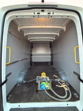 VW Crafter 6+ 1 MAXI 4 Motion, снимка 12