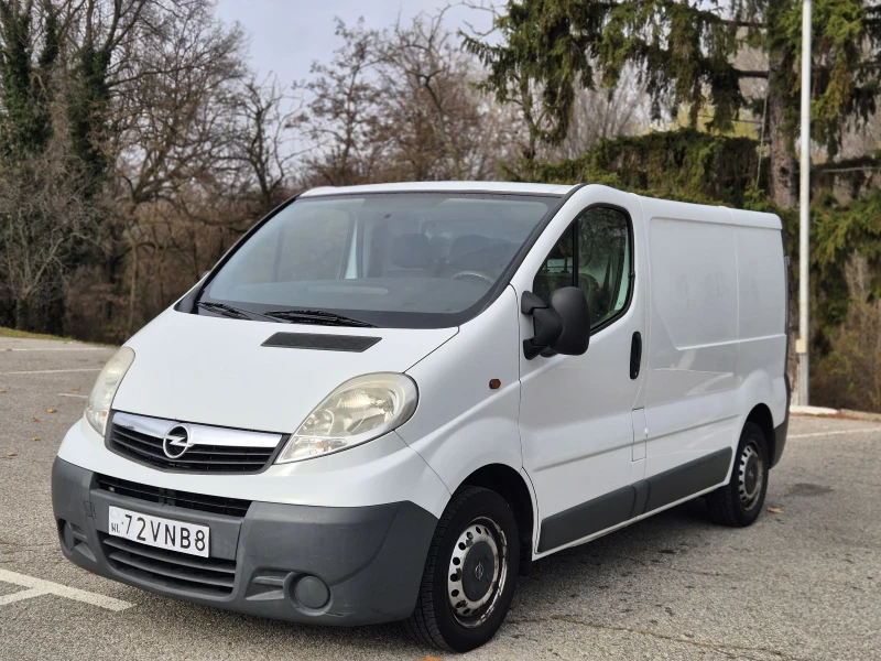 Opel Vivaro 2.0dcti , снимка 1 - Бусове и автобуси - 48239667