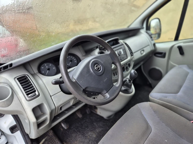 Opel Vivaro 2.0dcti , снимка 5 - Бусове и автобуси - 48239667