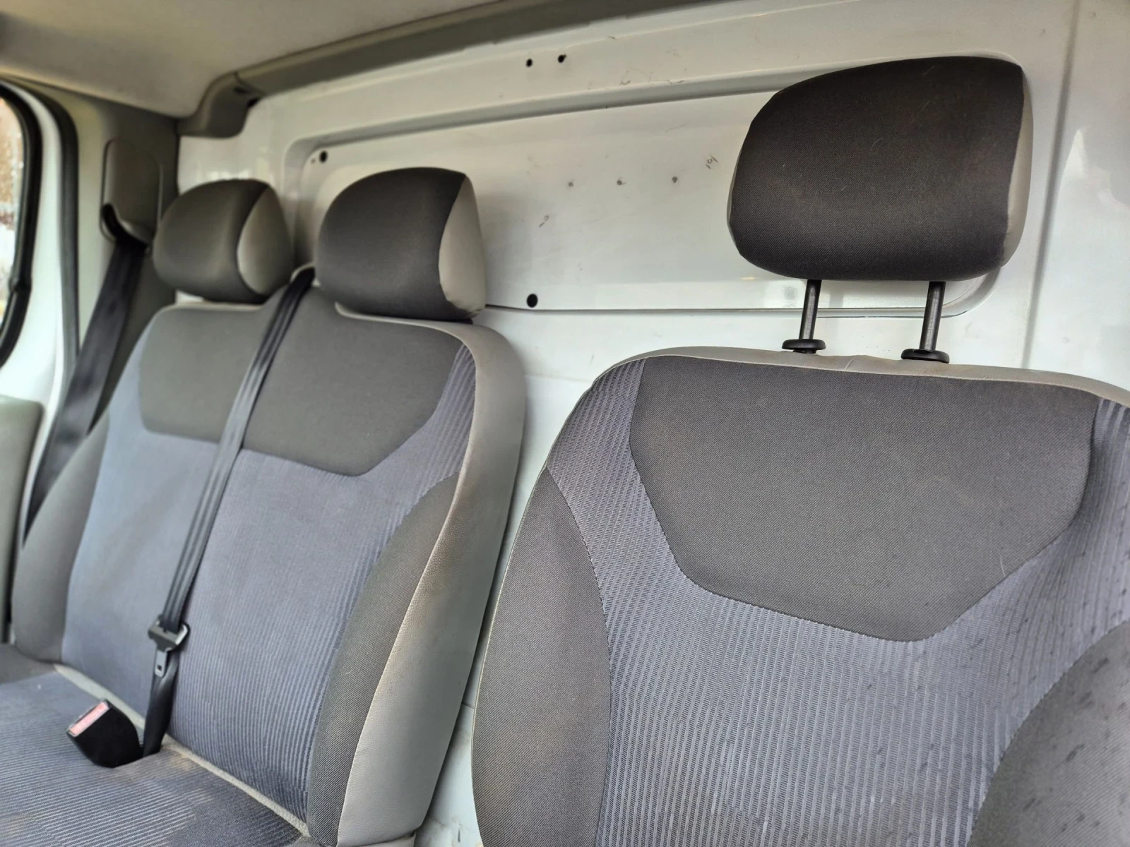 Opel Vivaro 2.0dcti  - изображение 9