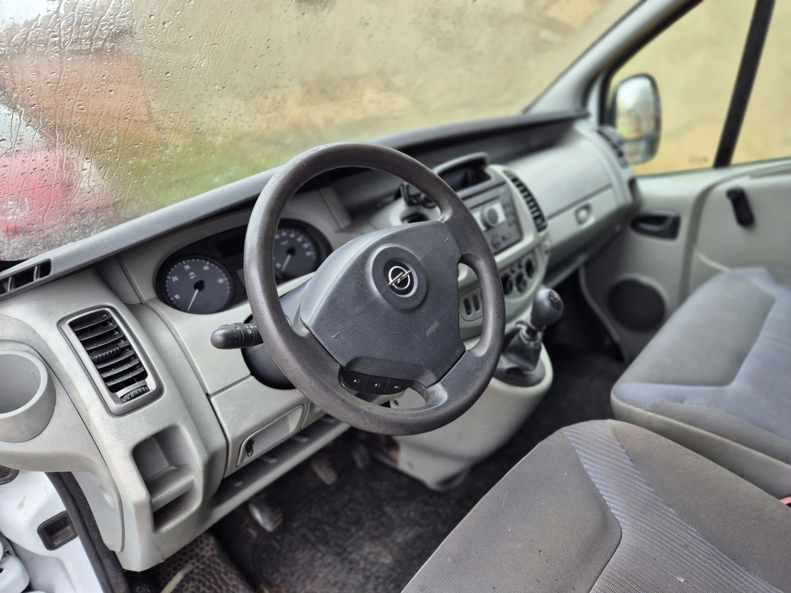 Opel Vivaro 2.0dcti  - изображение 5
