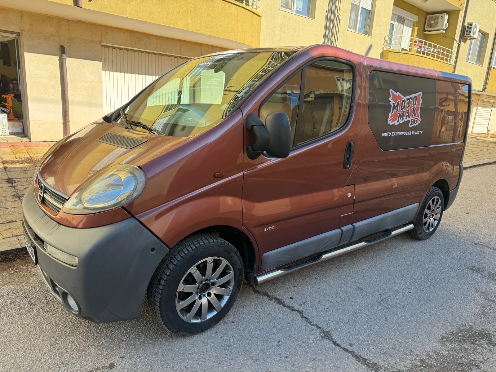 Opel Vivaro Товарен - изображение 2
