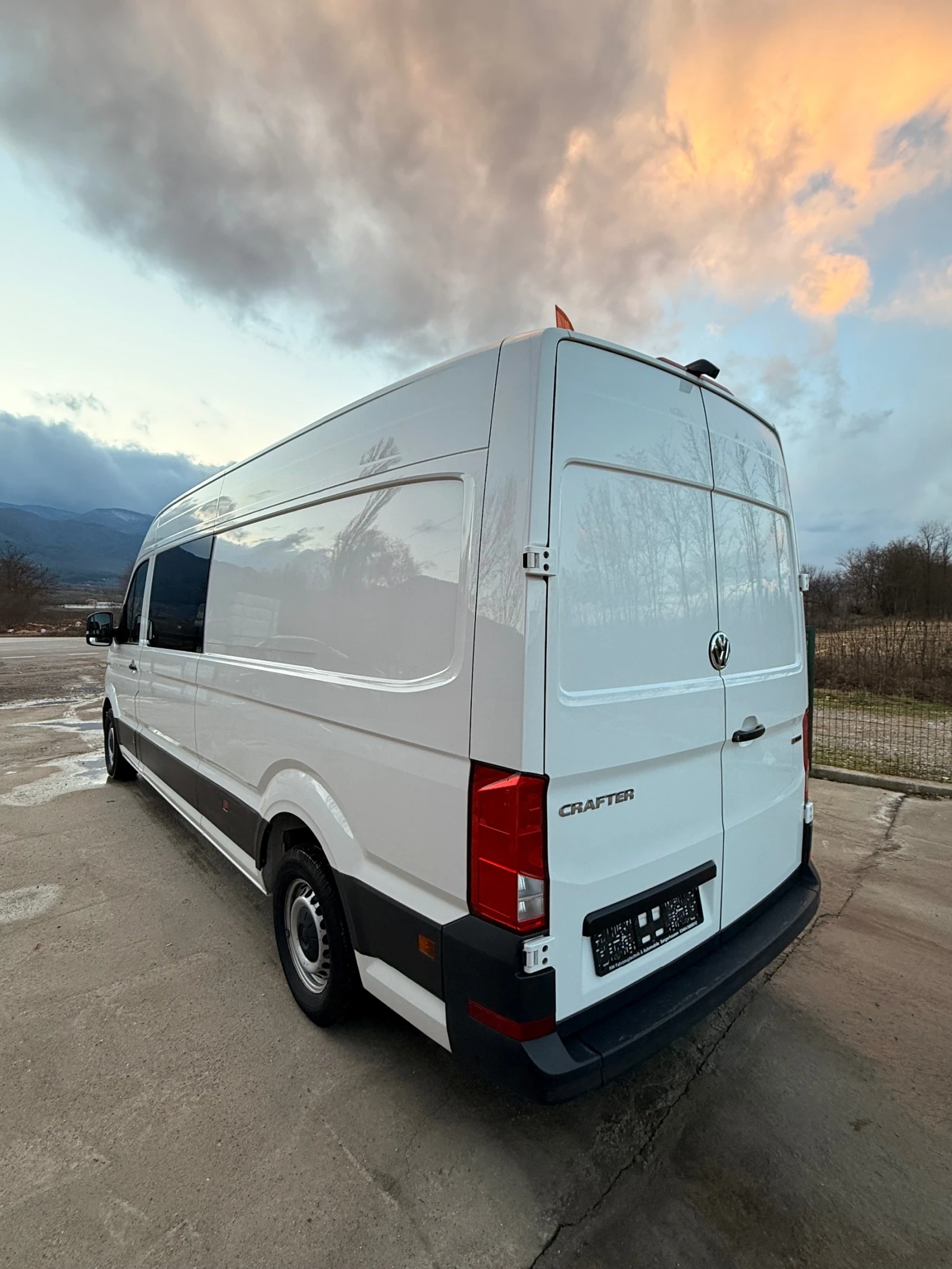 VW Crafter 6+ 1 MAXI 4 Motion - изображение 7