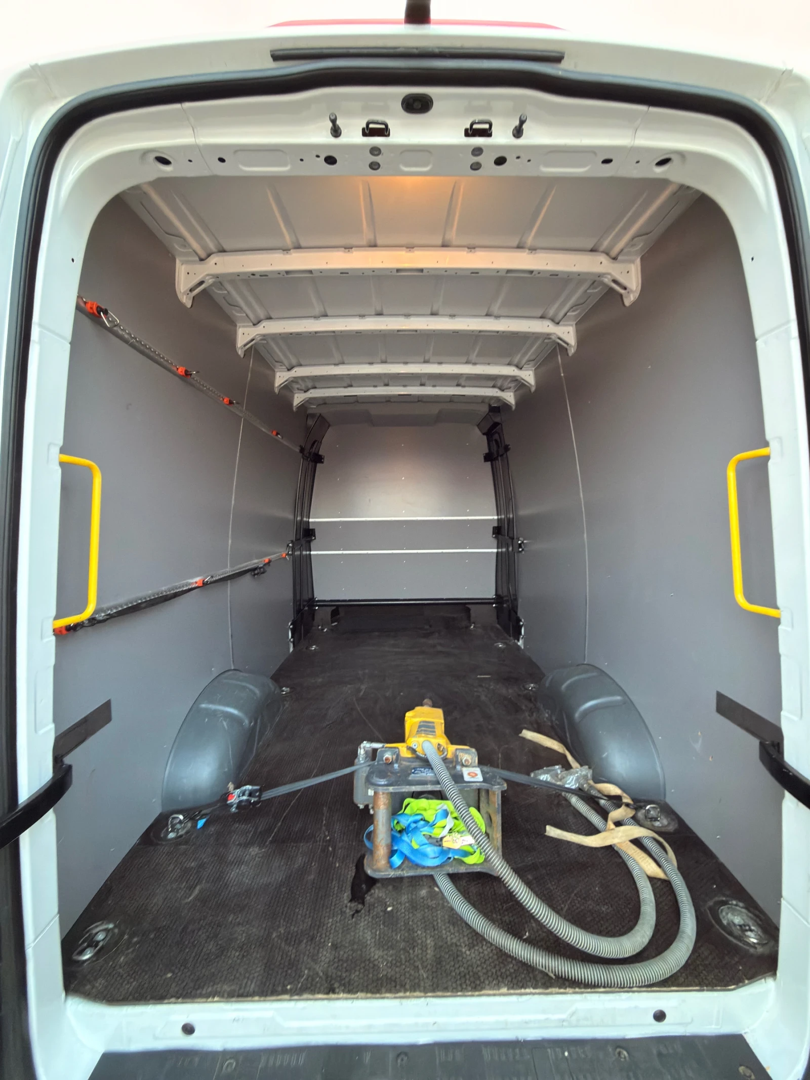 VW Crafter 6+ 1 MAXI 4 Motion | Mobile.bg � ����������� 12