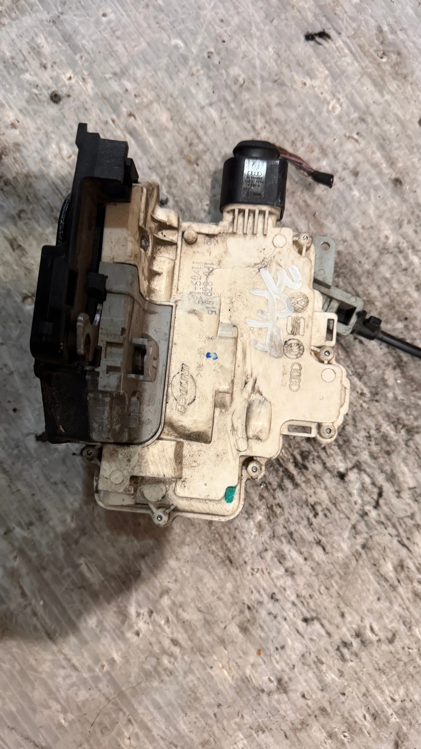 ����� �� ����� �� Seat Leon 2009 - 1P0839015 | Mobile.bg � ����������� 2