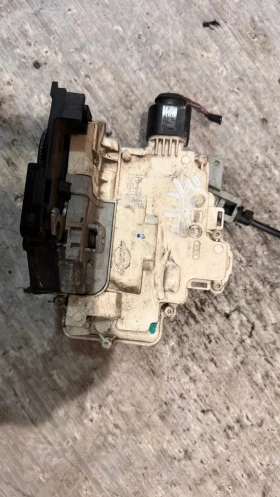 ����� �� ����� �� Seat Leon 2009 - 1P0839015 | Mobile.bg � ����� ������ 2