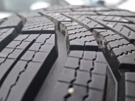 Гуми Зимни 205/60R16, снимка 2 - Гуми и джанти - 52304852