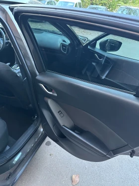 Mazda 3, снимка 10