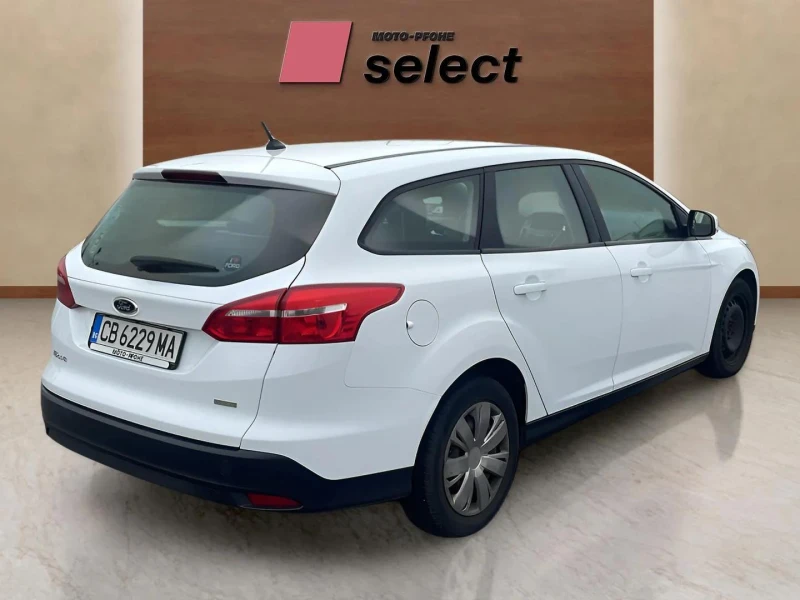 Ford Focus 1.0 EcoBoost, снимка 5 - Автомобили и джипове - 48100559