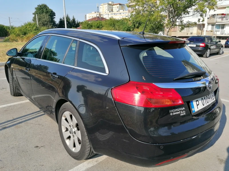 Opel Insignia, снимка 3 - Автомобили и джипове - 48357930