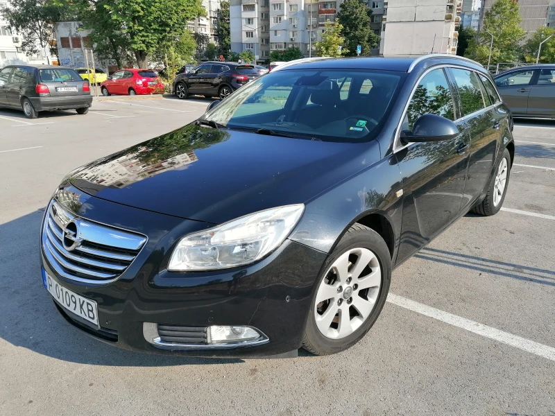 Opel Insignia, снимка 6 - Автомобили и джипове - 48357930