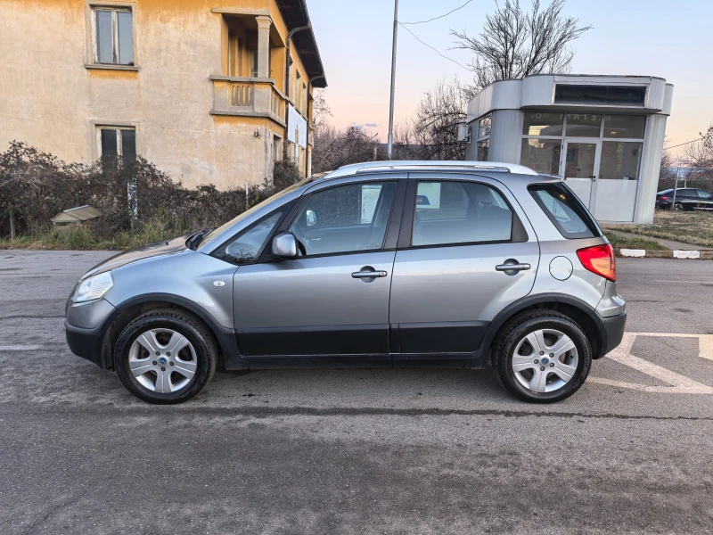 Fiat Sedici 4х4, снимка 4 - Автомобили и джипове - 48626122