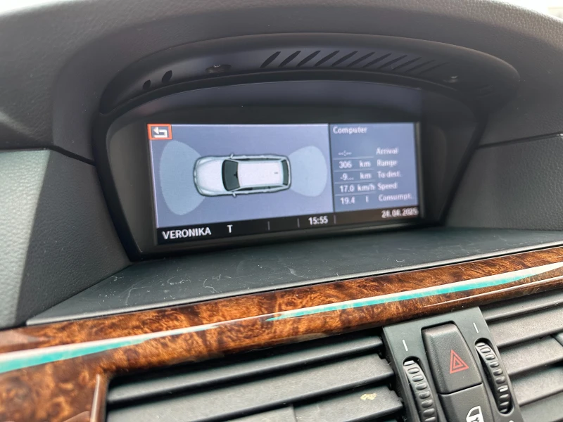 BMW 530 3.0d 235 к.с. XDrive, снимка 13 - Автомобили и джипове - 49630625