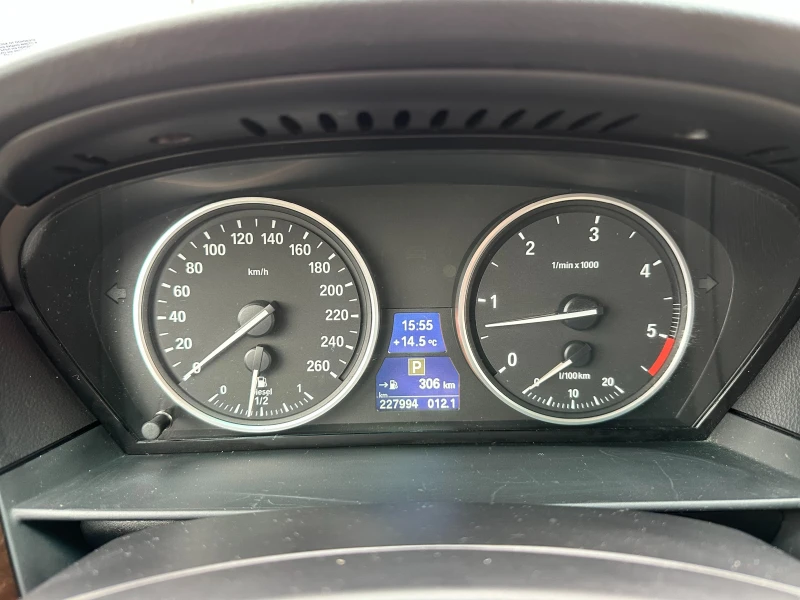 BMW 530 3.0d 235 к.с. XDrive, снимка 14 - Автомобили и джипове - 49630625