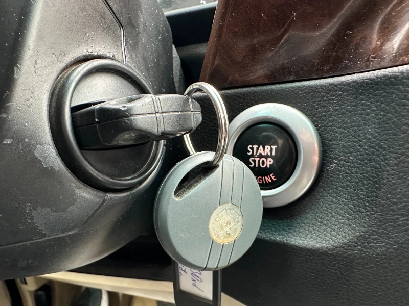 BMW 530 3.0d 235 к.с. XDrive, снимка 15 - Автомобили и джипове - 49630625