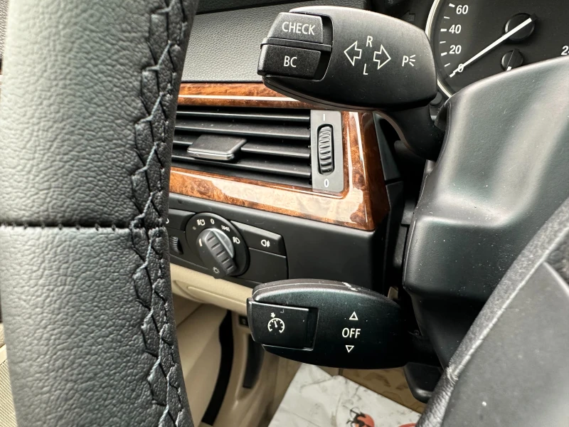 BMW 530 3.0d 235 к.с. XDrive, снимка 16 - Автомобили и джипове - 49630625