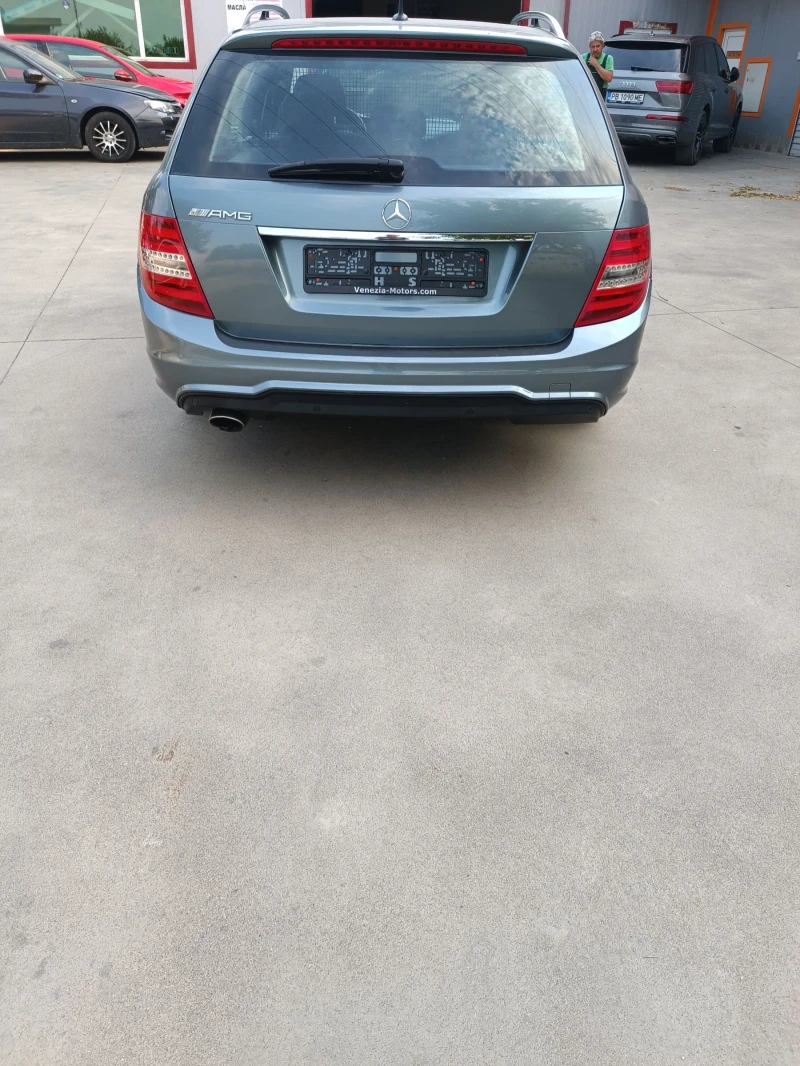 Mercedes-Benz C 200 2.2 cdi AMG Avangarde, снимка 8 - Автомобили и джипове - 52996664