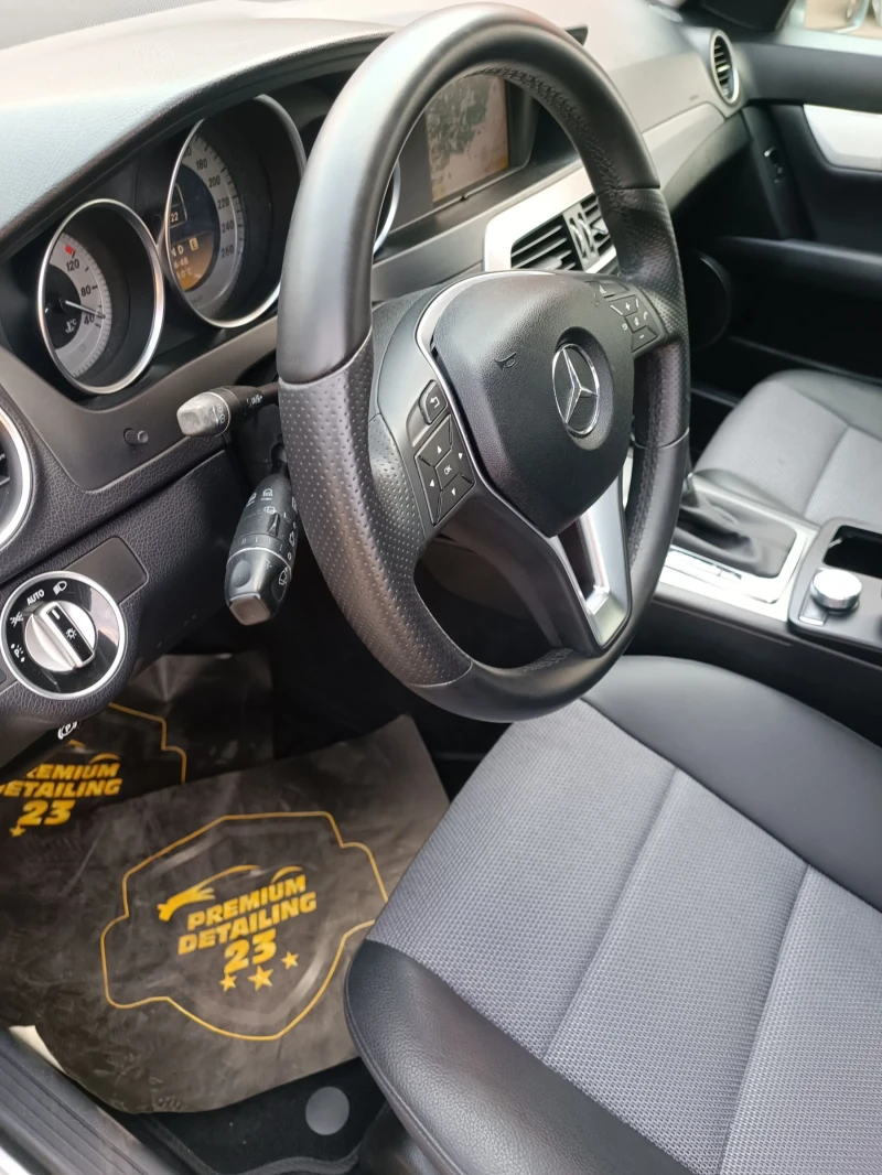 Mercedes-Benz C 200 2.2 cdi AMG Avangarde, снимка 15 - Автомобили и джипове - 52996664