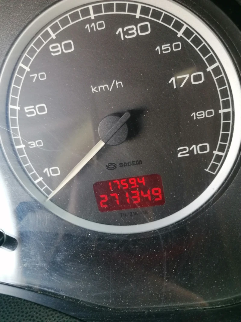 Peugeot 307, снимка 12 - Автомобили и джипове - 51575421