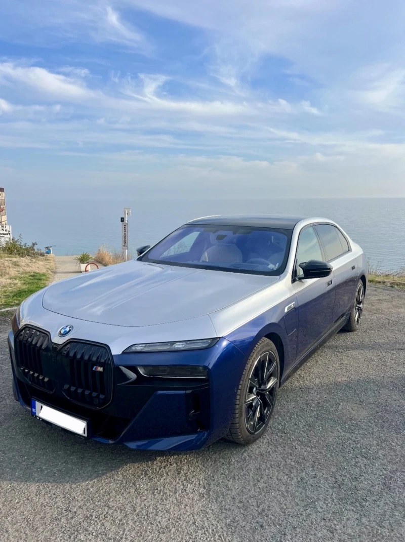 BMW 760 BMW M760e xDrive Plug-in Hybrid Executive , снимка 2 - Автомобили и джипове - 52582564