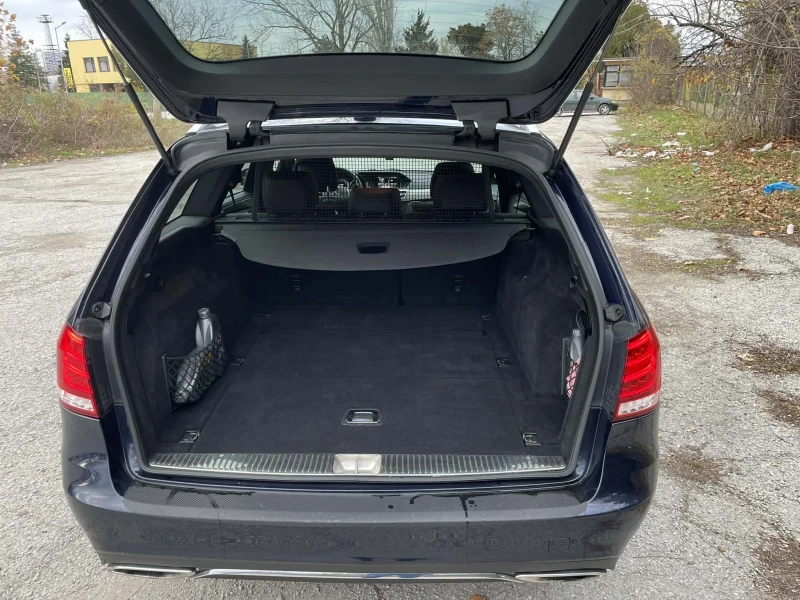 Mercedes-Benz E 220, снимка 9 - Автомобили и джипове - 52791831