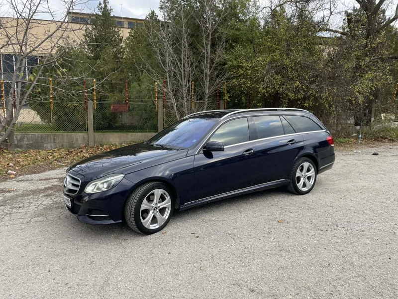 Mercedes-Benz E 220, снимка 10 - Автомобили и джипове - 52791831