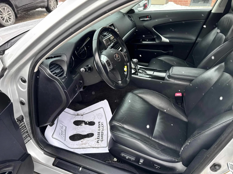 Lexus IS 250 * AWD* CARFAX* АВТО КРЕДИТ* , снимка 7 - Автомобили и джипове - 53188241
