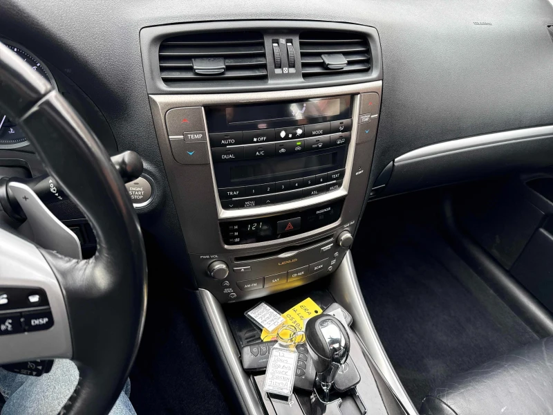 Lexus IS 250 * AWD* CARFAX* АВТО КРЕДИТ* , снимка 8 - Автомобили и джипове - 53188241